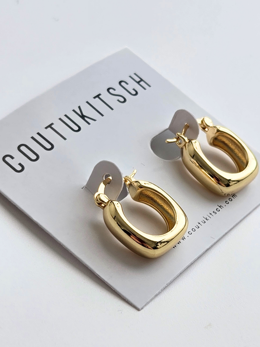 003 | chubby square huggie hoops