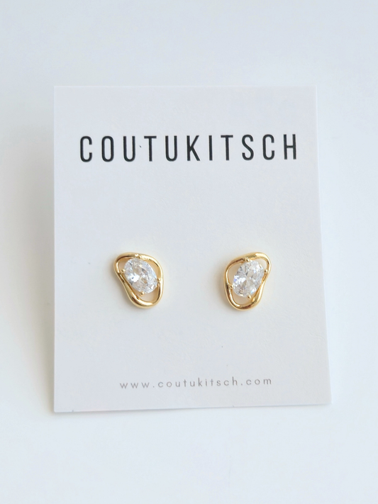 020 | abstract clear crystal studs