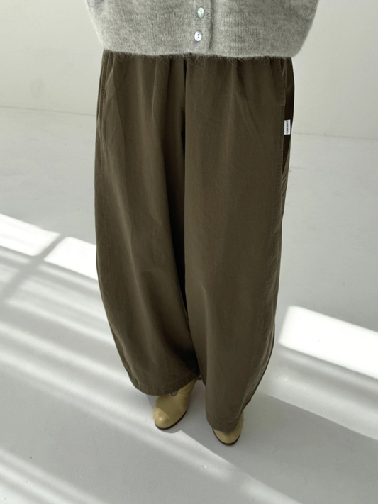 Parachute Pants Olive