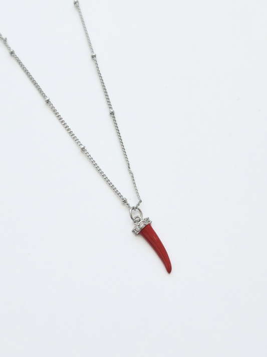 147 | red horn silver necklace