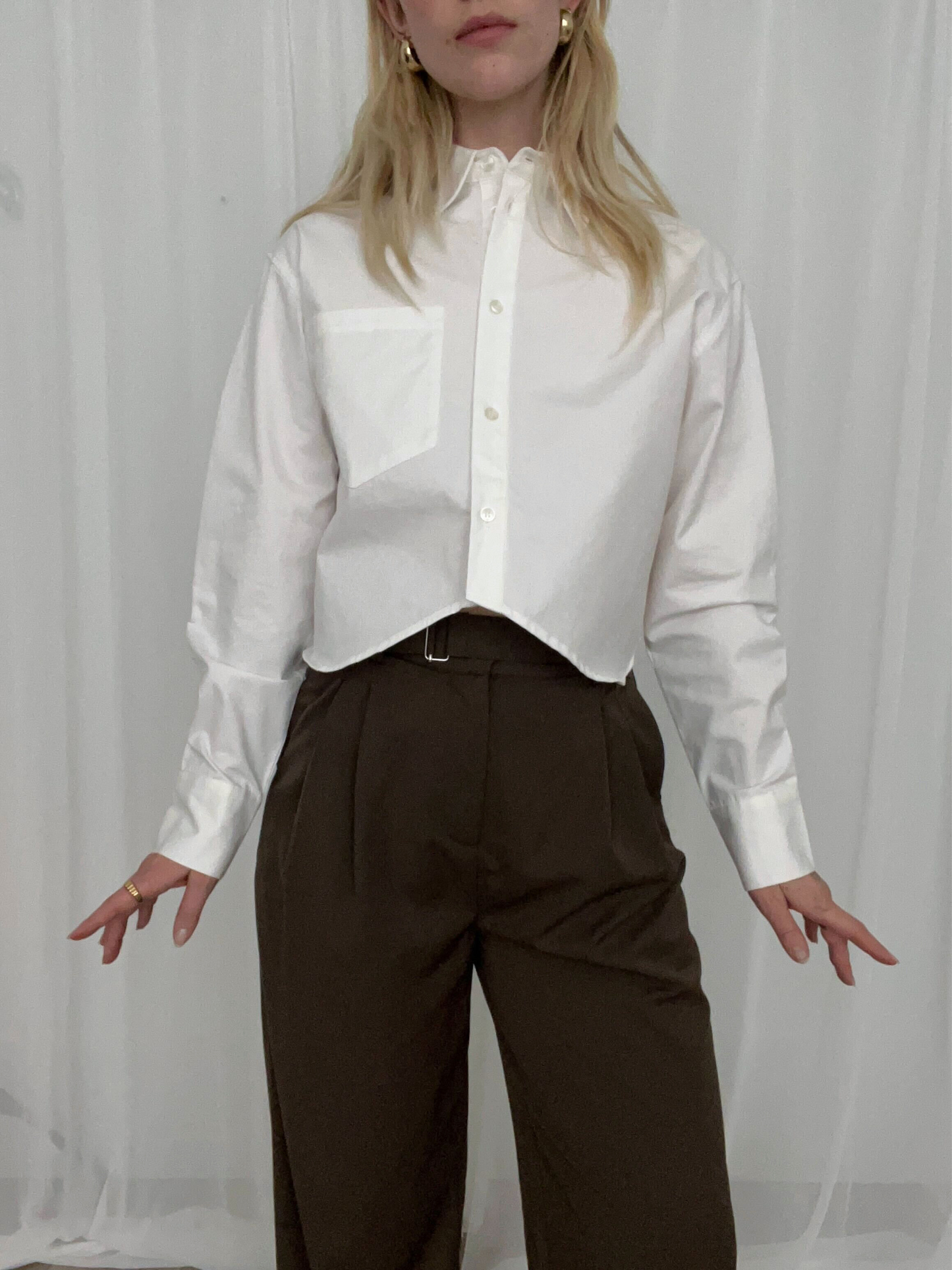 Wavy Cropped White Shirt