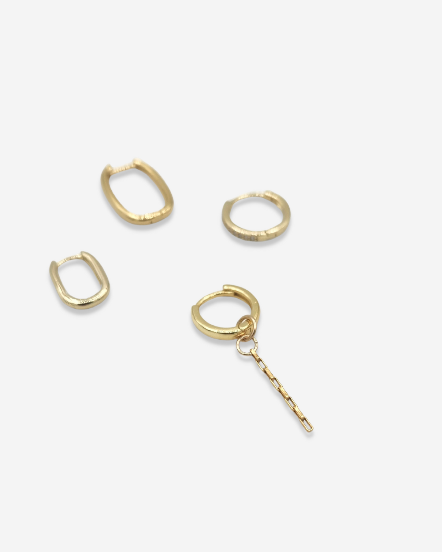 GOLDIE | Kimber Hoop Charm