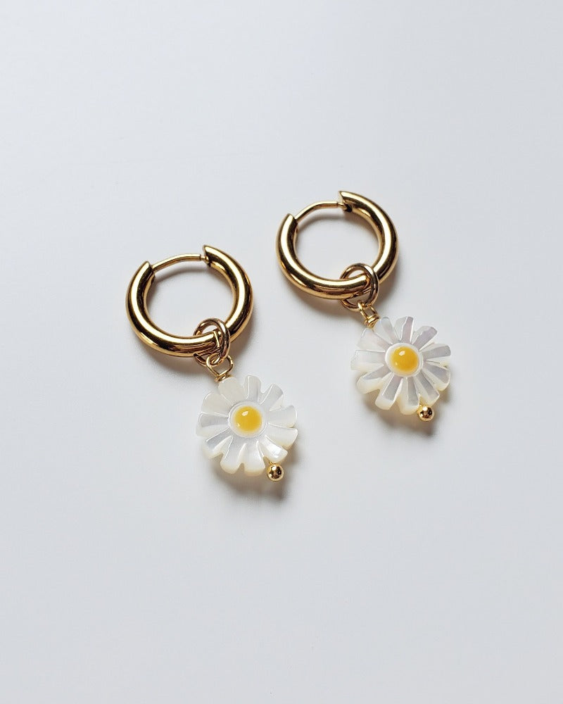 Daisy Earrings