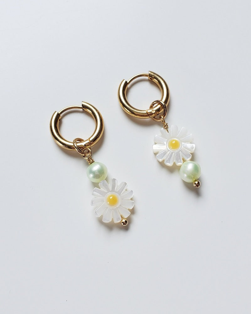 Daisy Earrings