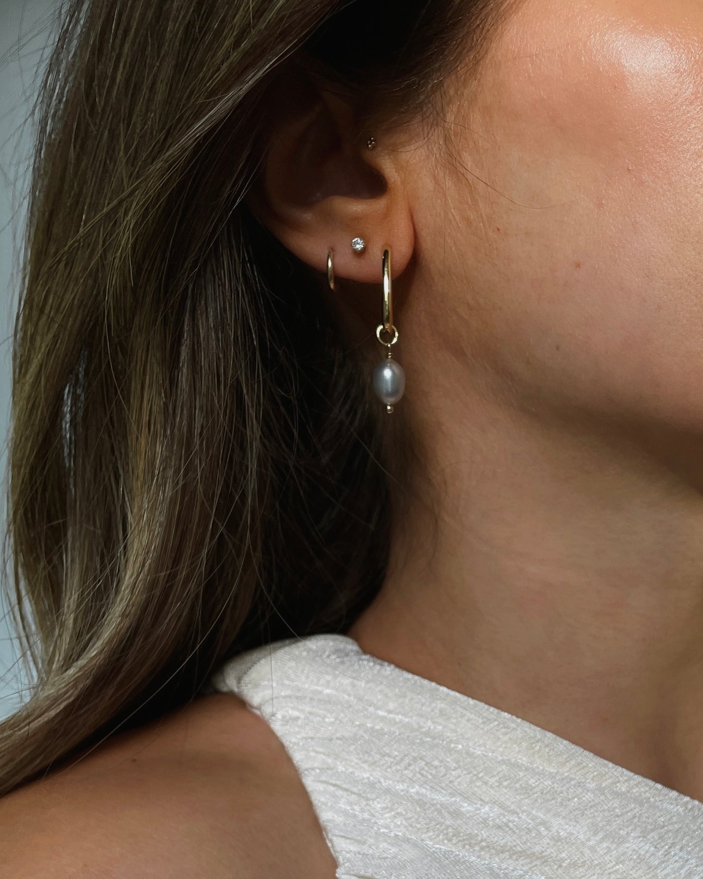 GOLDIE | Esi Hoop Charm