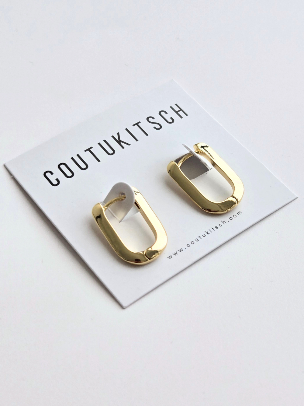 001 | flat elongated hoops