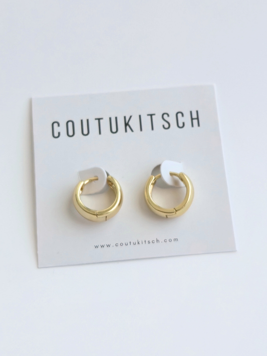 022 | chubby round huggie hoops