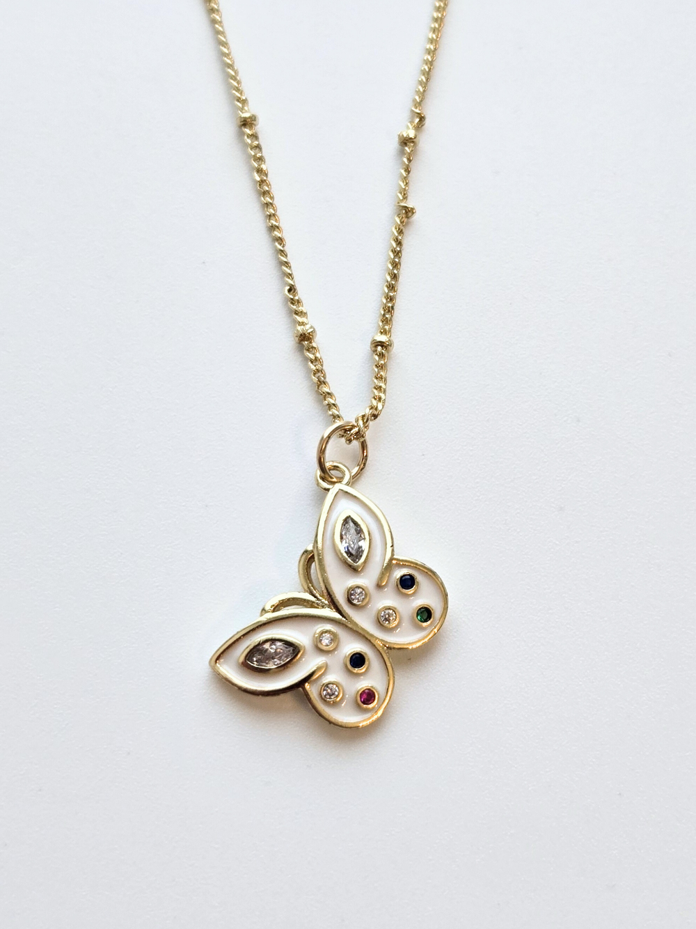 058 | white butterfly necklace