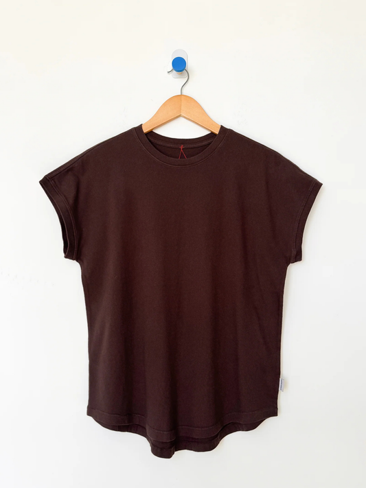 Ease Tee | Dark Cacao