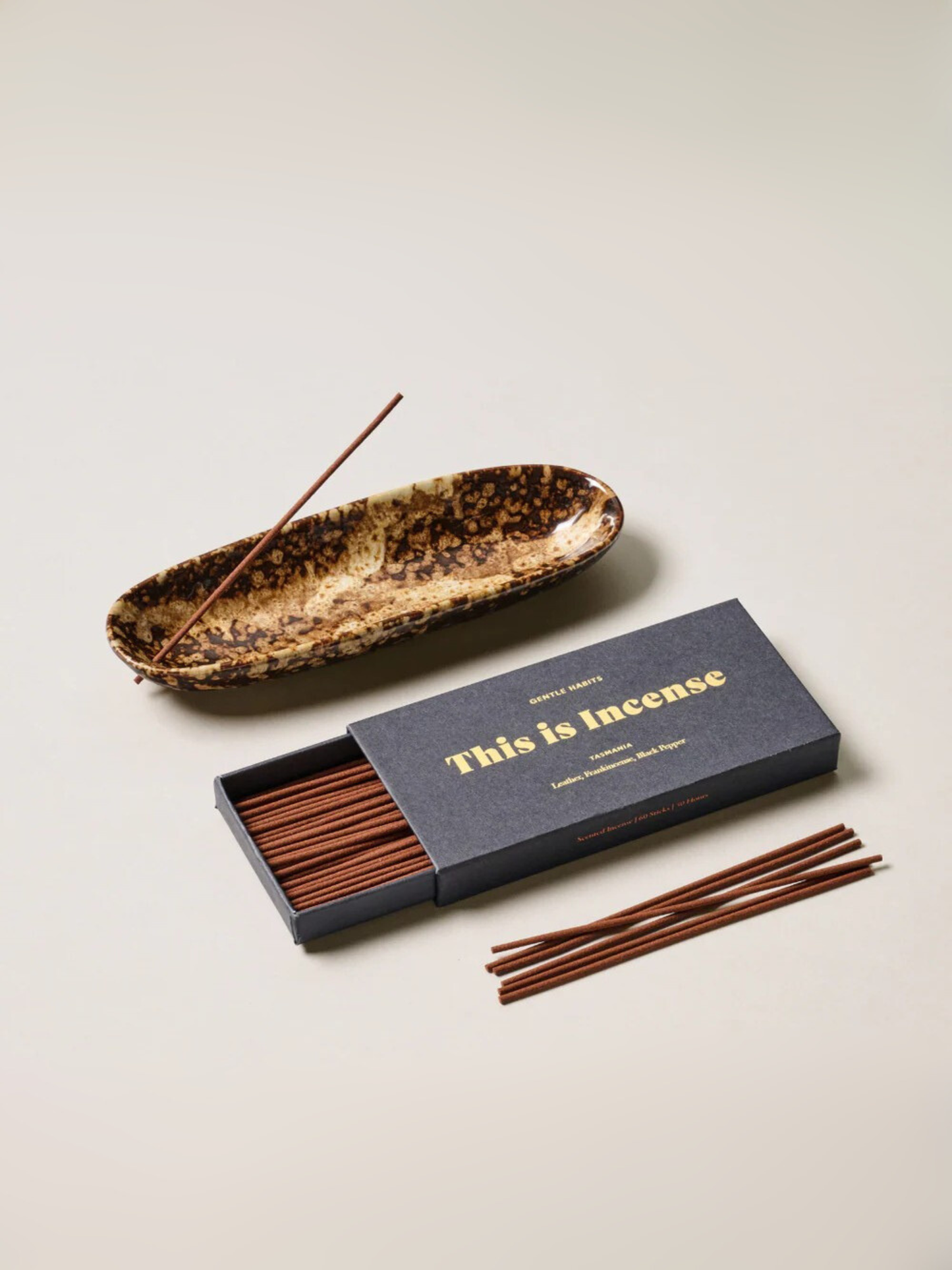 The Collector Ceramic Holder | Chocolate