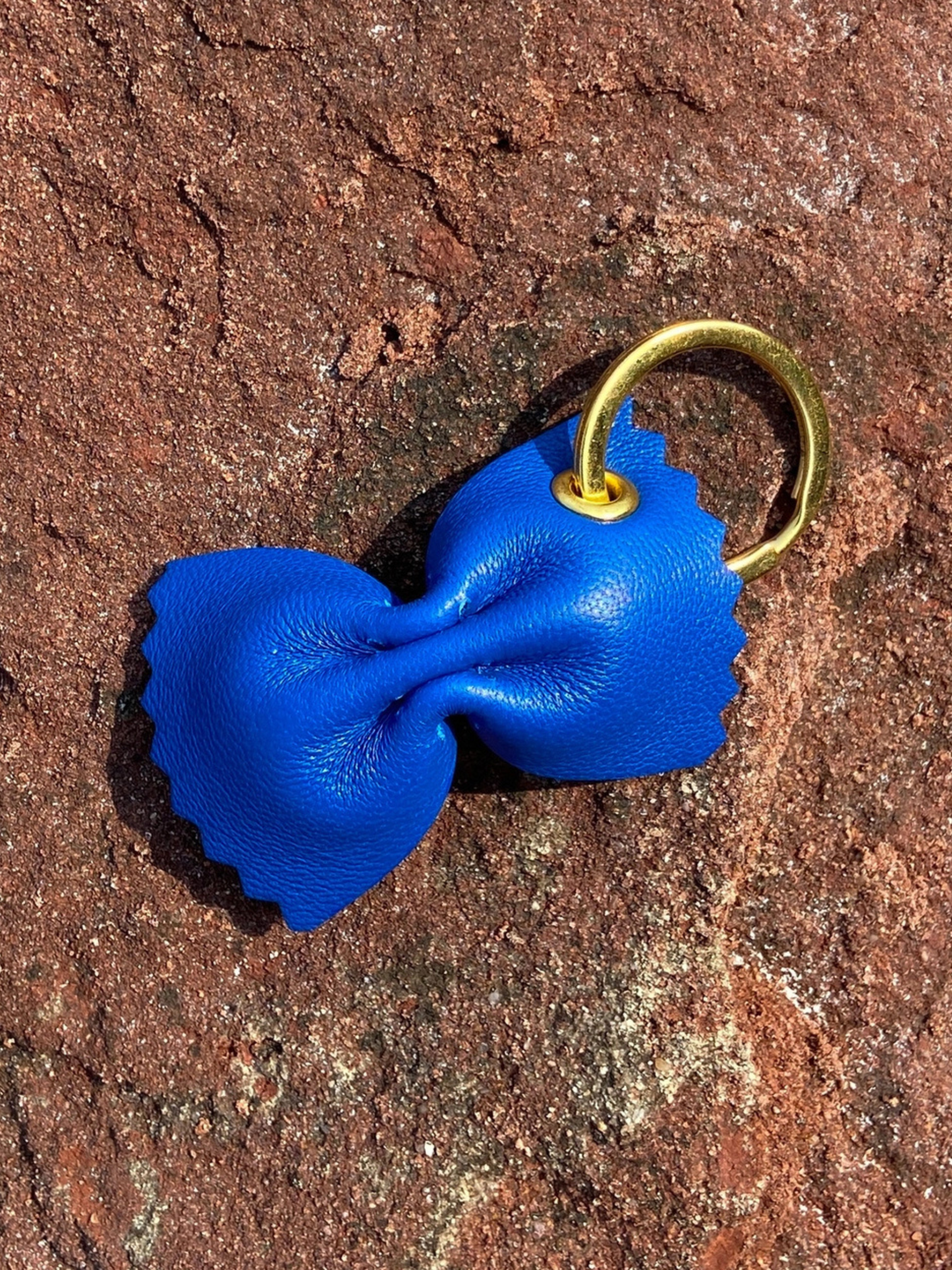 Farfalle Leather Keychain | Cobalt Blue