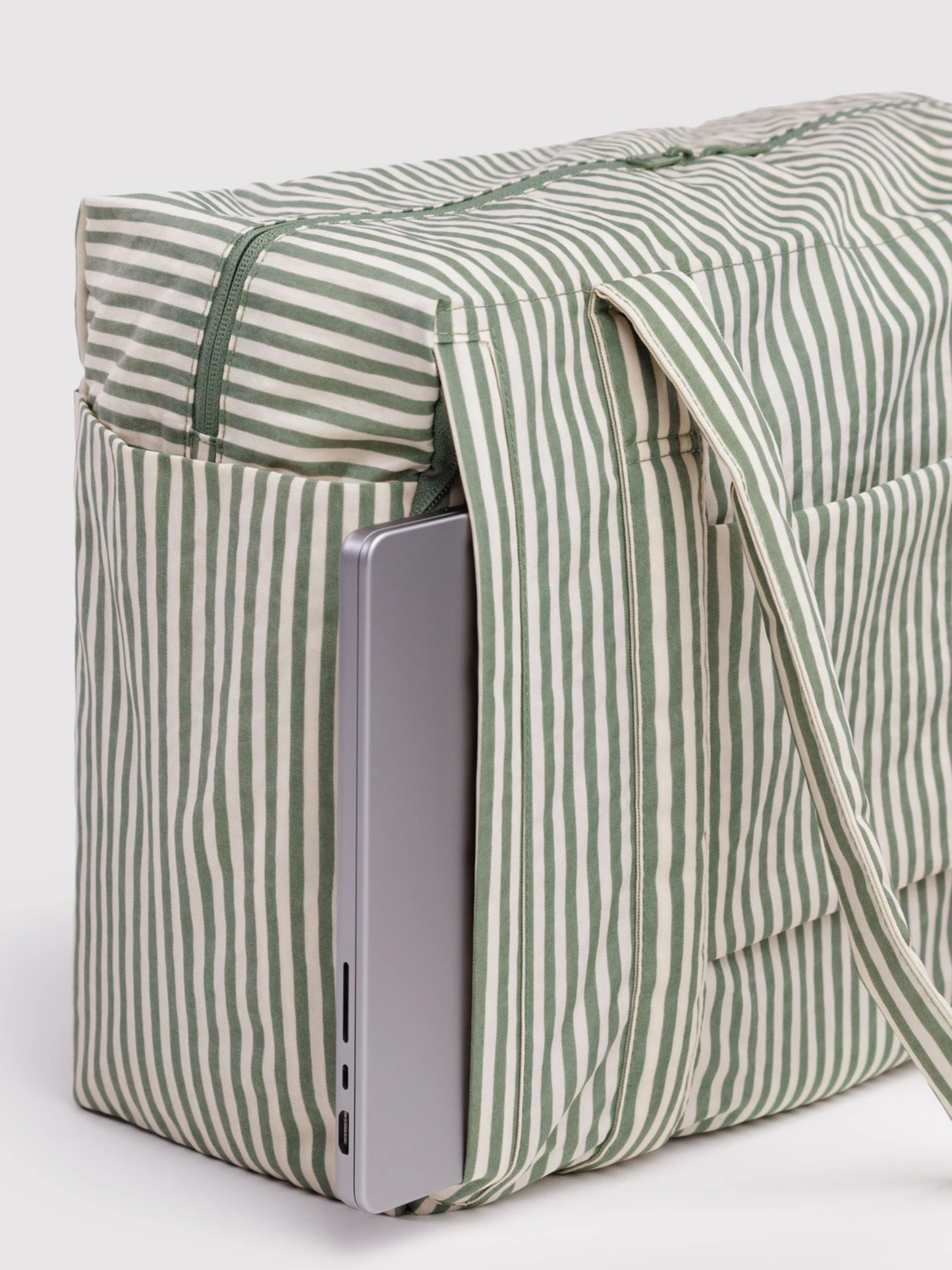 Small Cloud Carry-On Sage Stripe