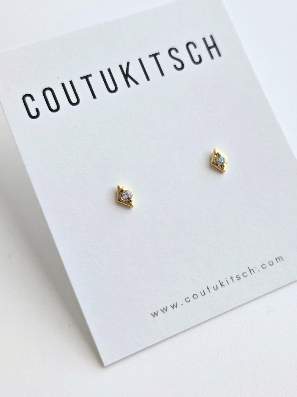 027 | diamond studs