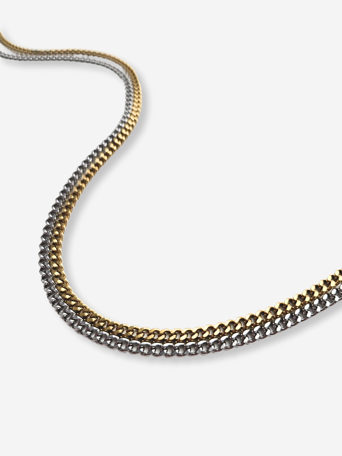Leo Chain