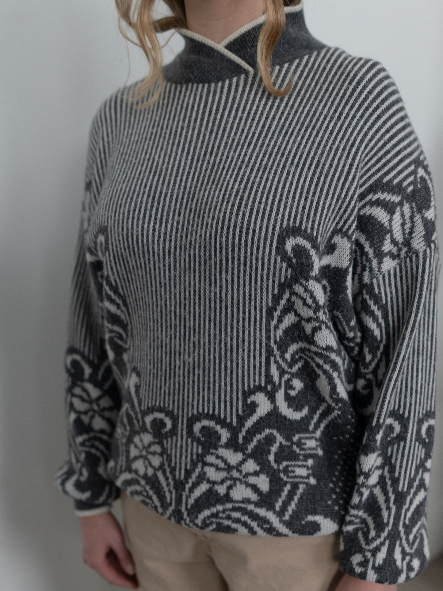 VINTAGE by TUU | Grey Patterned Sweater (S-L)