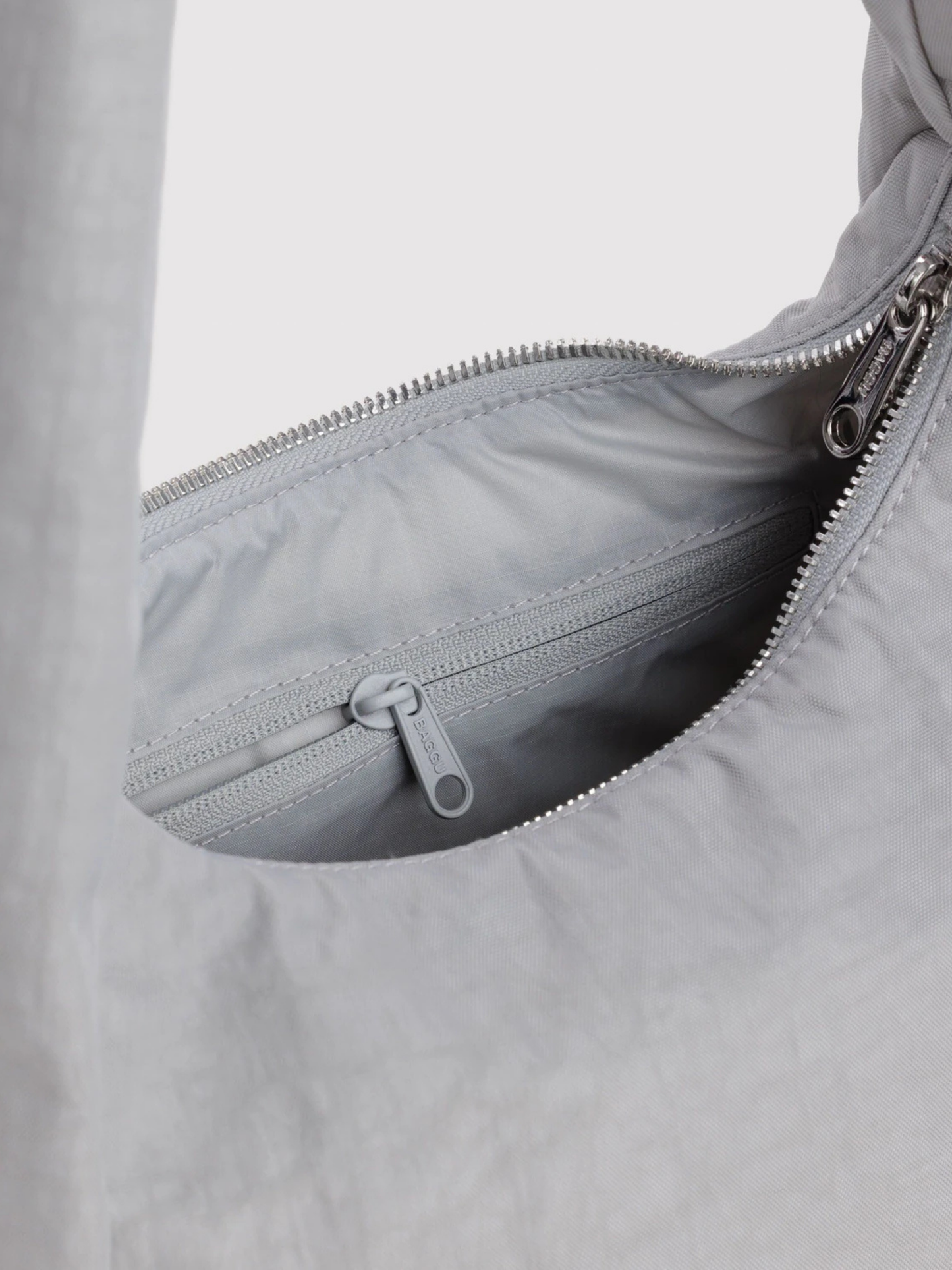 Small Nylon Meringue Bag Fog