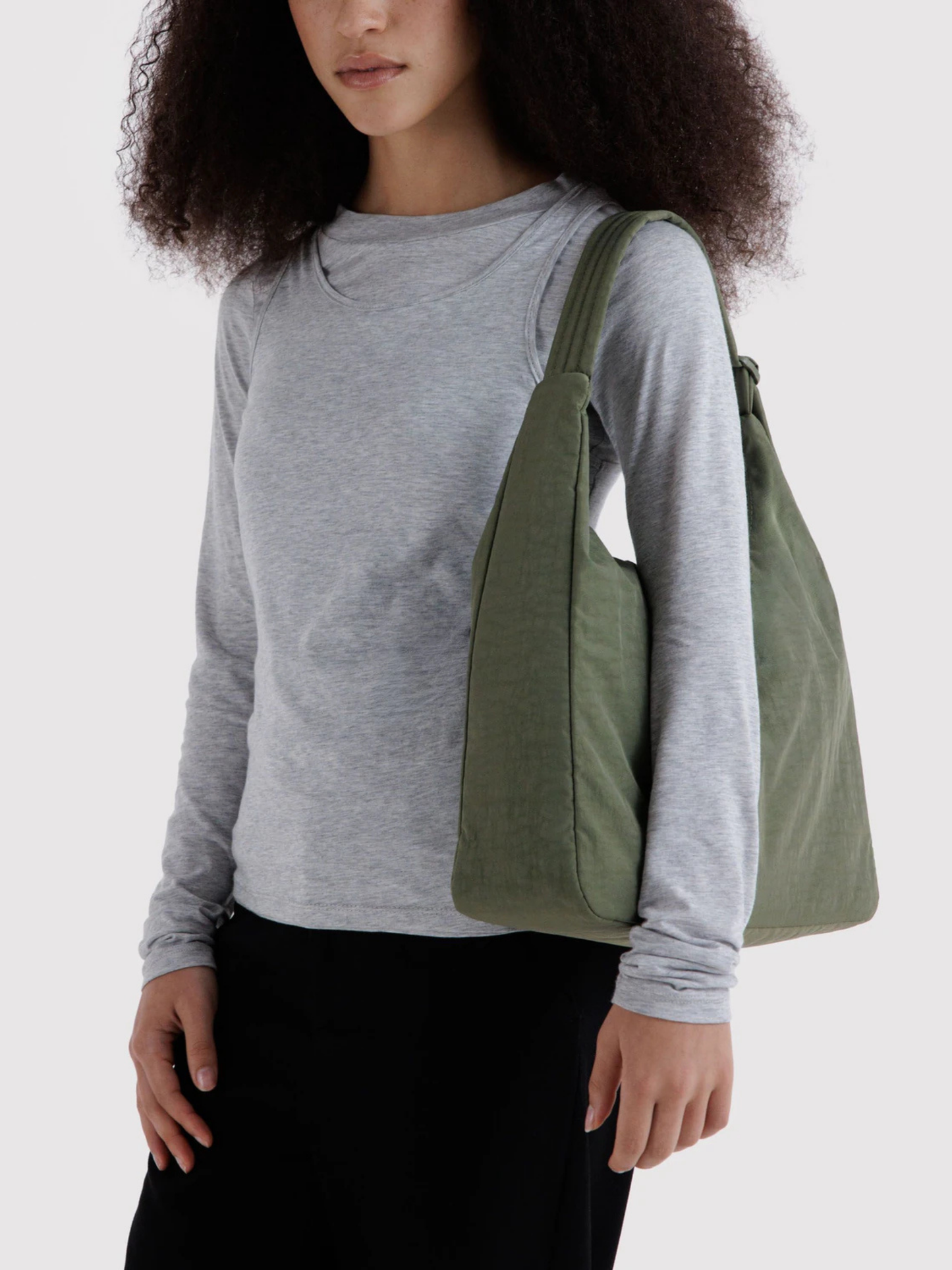 Nylon Shoulder Bag Caper