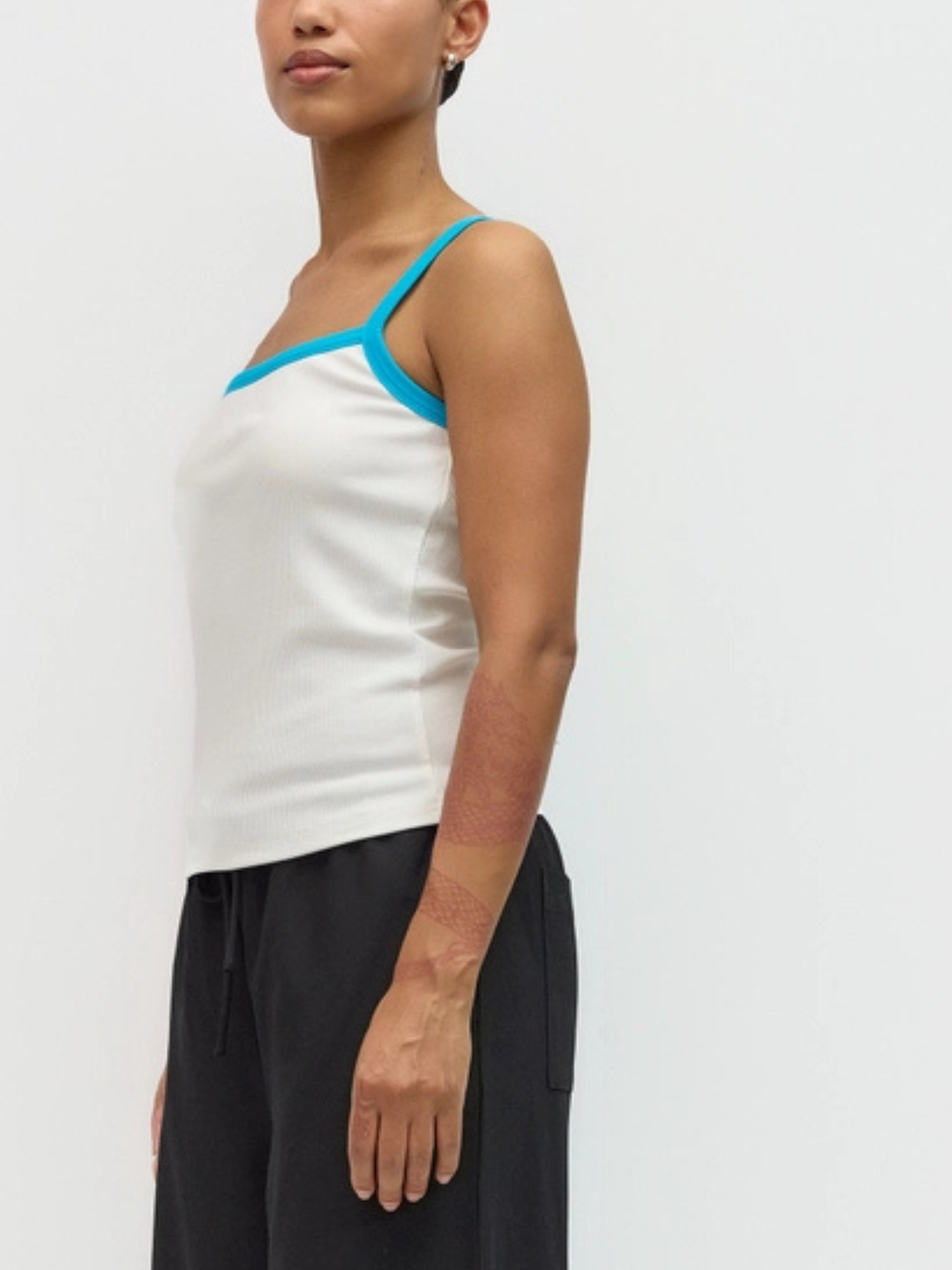 Lheane Tank Top White-Teal