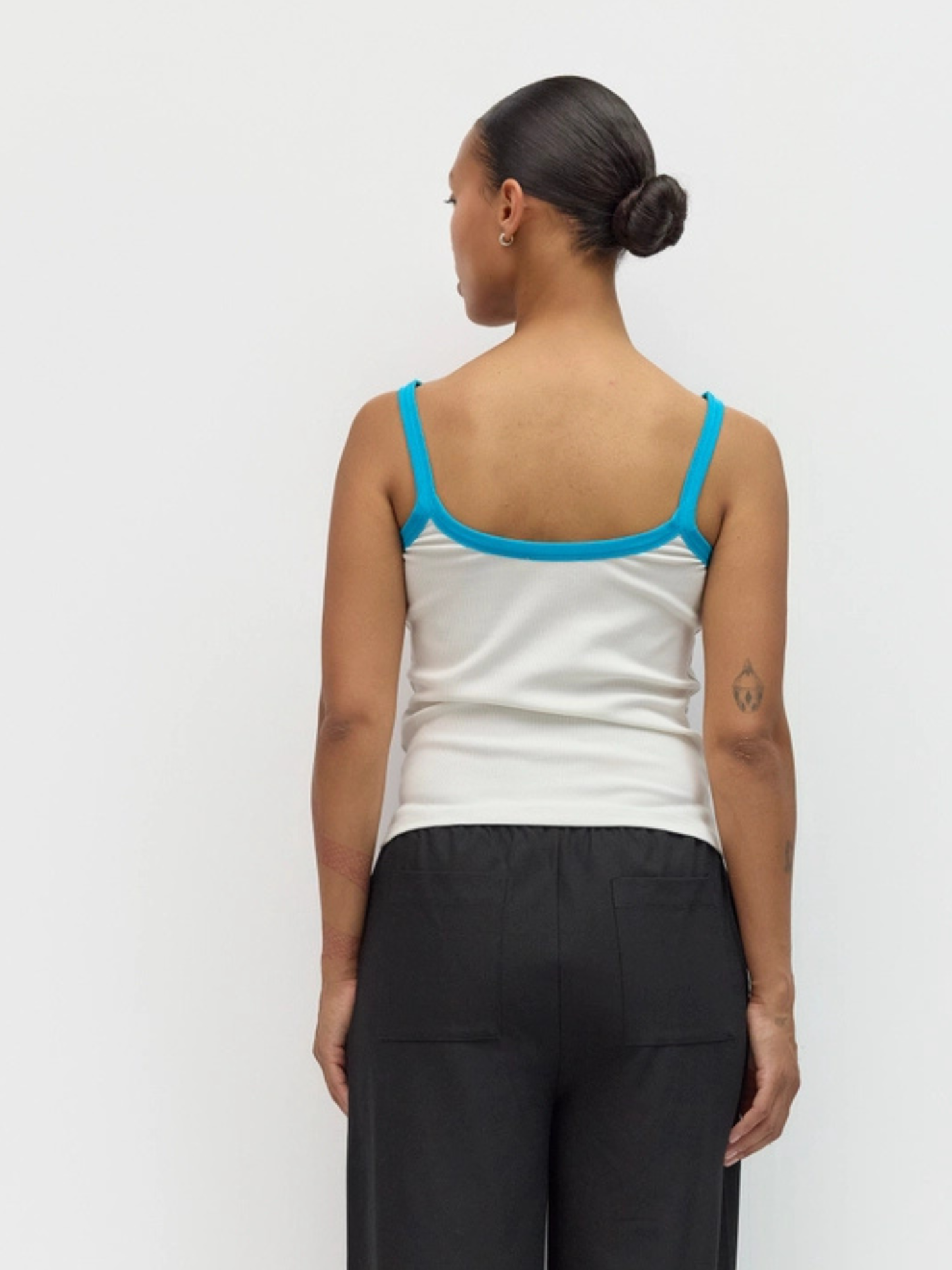 Lheane Tank Top White-Teal