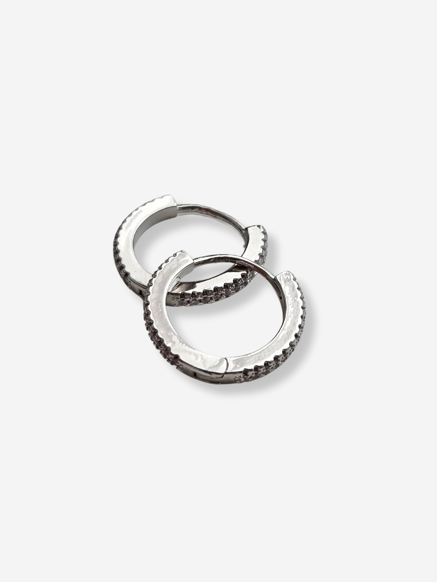 Liza Hoops