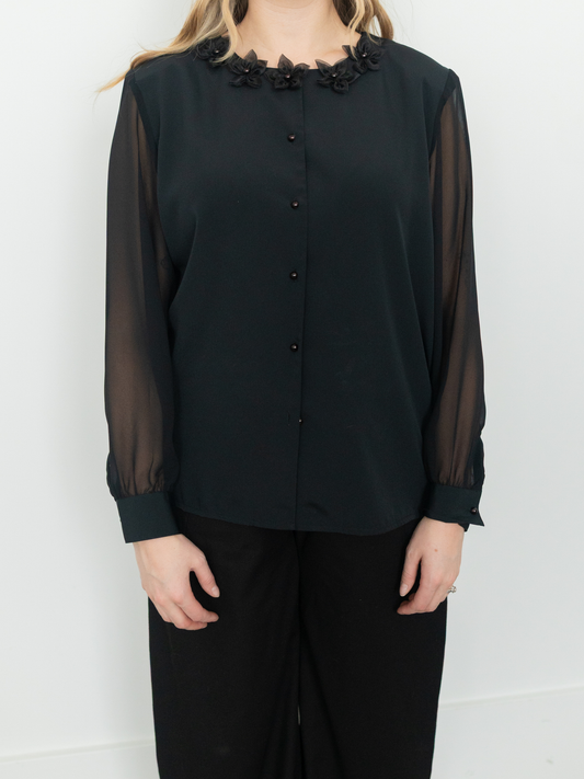 VINTAGE by TUU | Black Floral Neck Blouse (M)