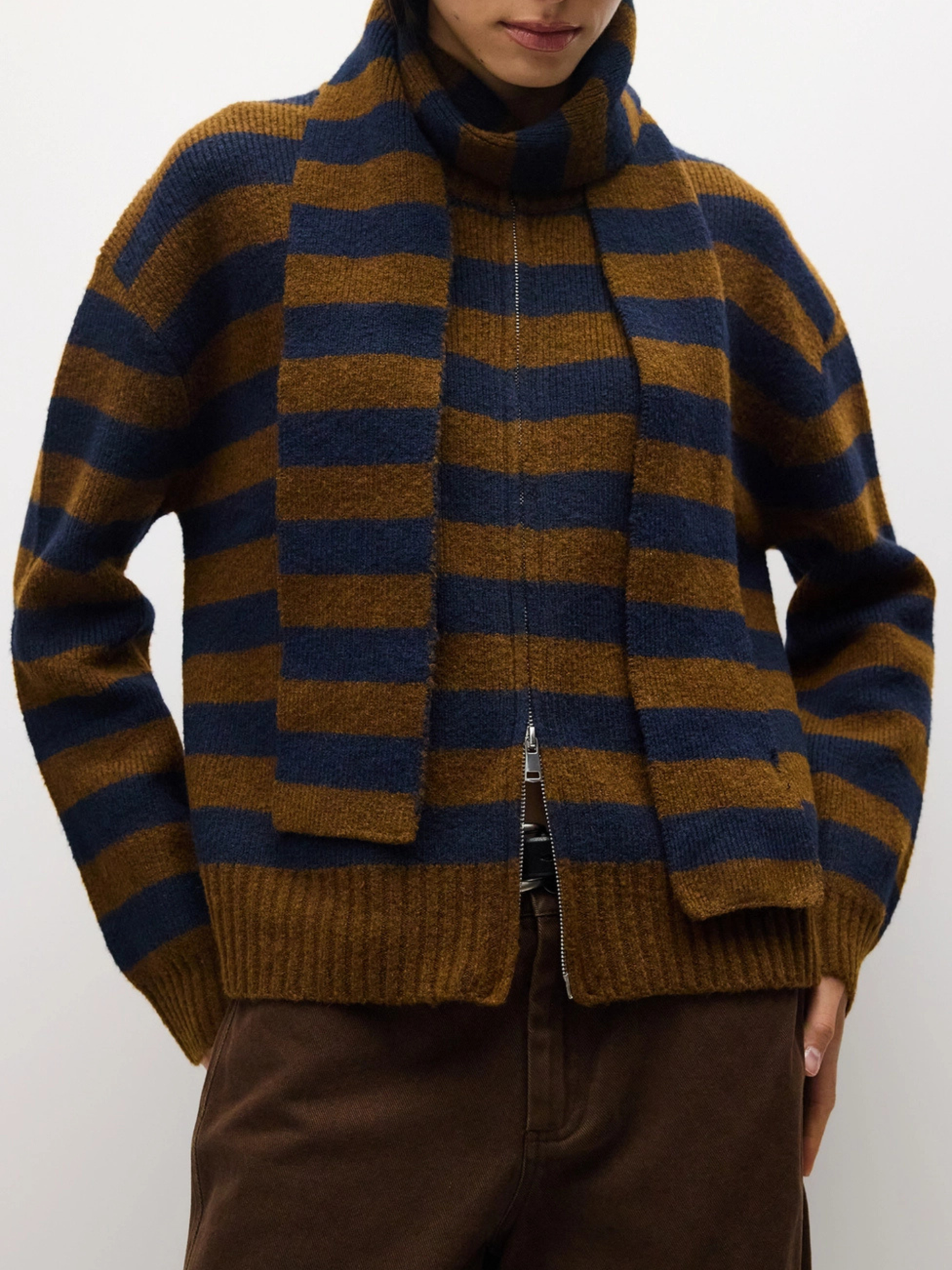 Scarlett Sweater with Scarf | Brown