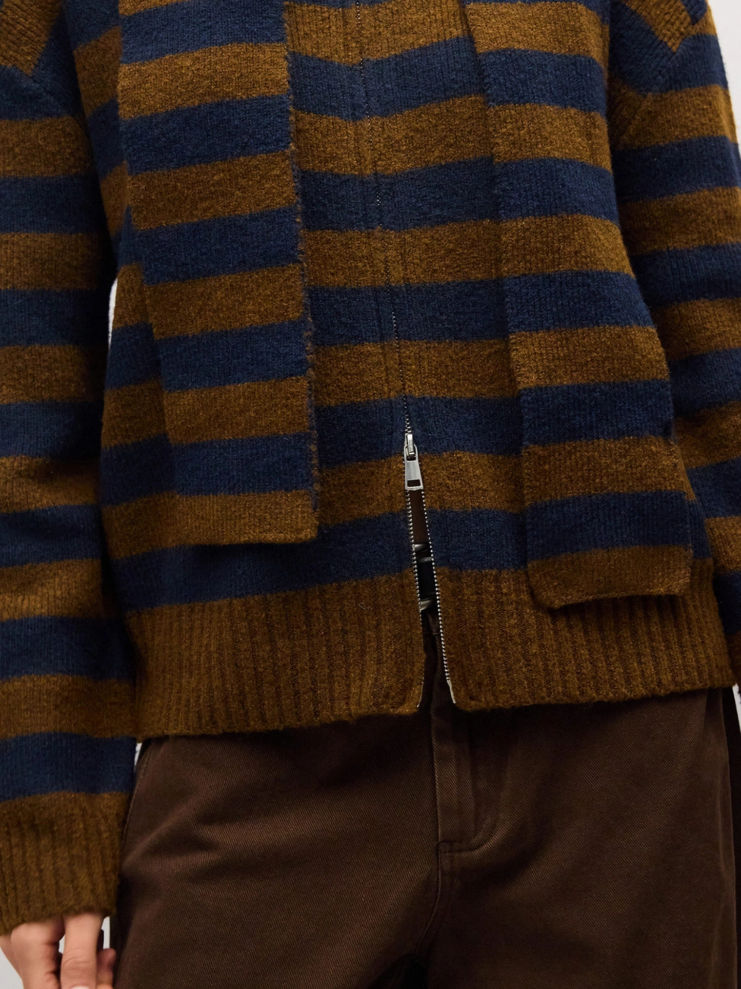Scarlett Sweater with Scarf | Brown